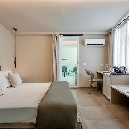 Πανσιόν Cali Mergellina 4*
